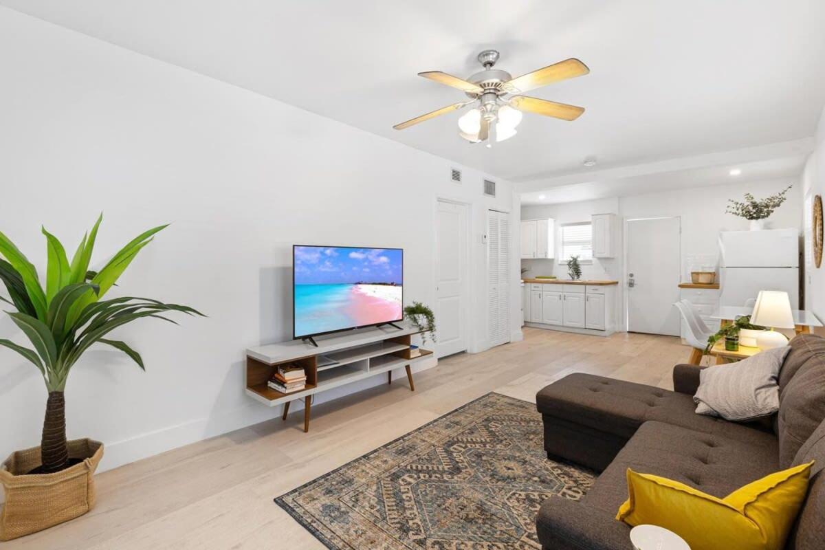 Dreamy 1-Bedroom Apt Walking Distance To Las Olas Φορτ Λόντερντεϊλ Εξωτερικό φωτογραφία
